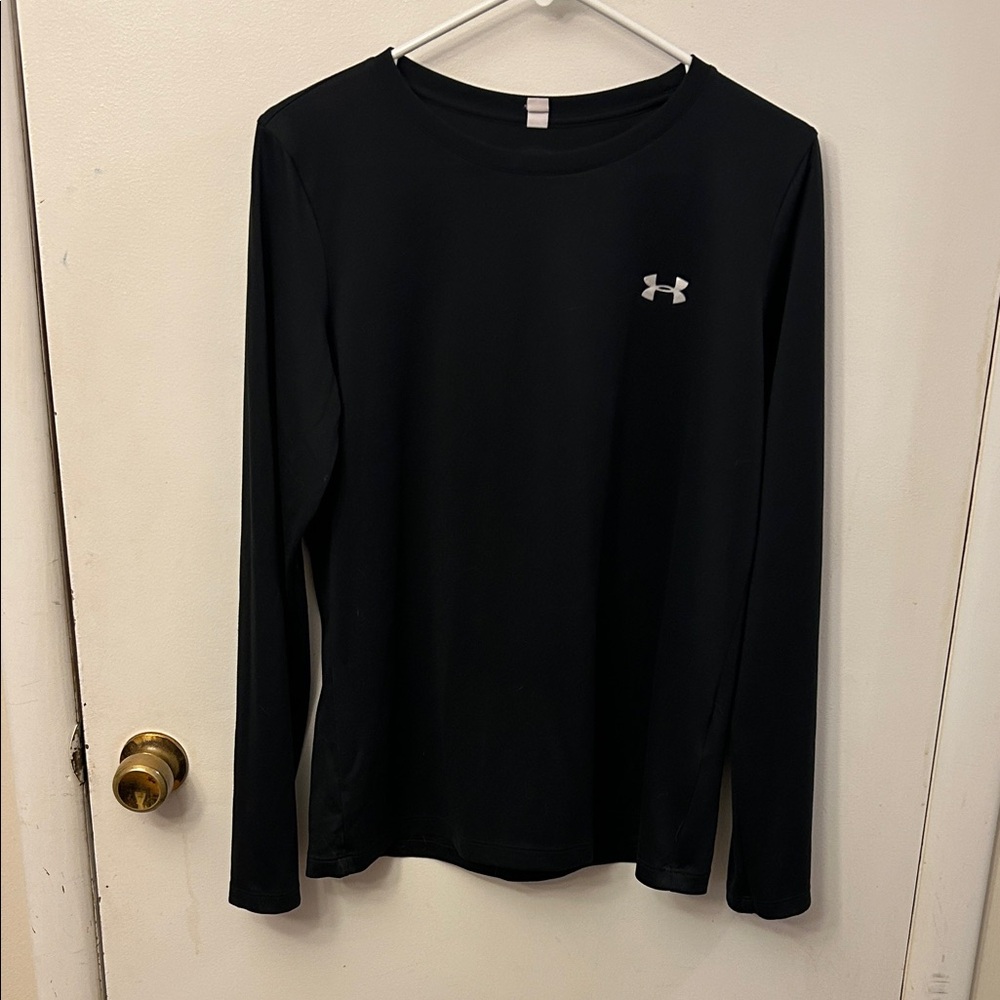 Women’s Under Armour Jet Black Performance Top Medium